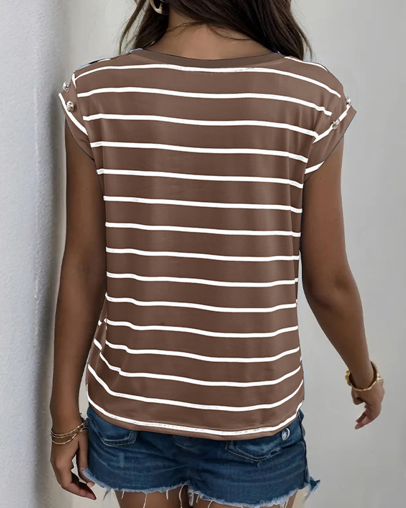 Ameby - Sleeveless and Striped Pattern T-Shirt