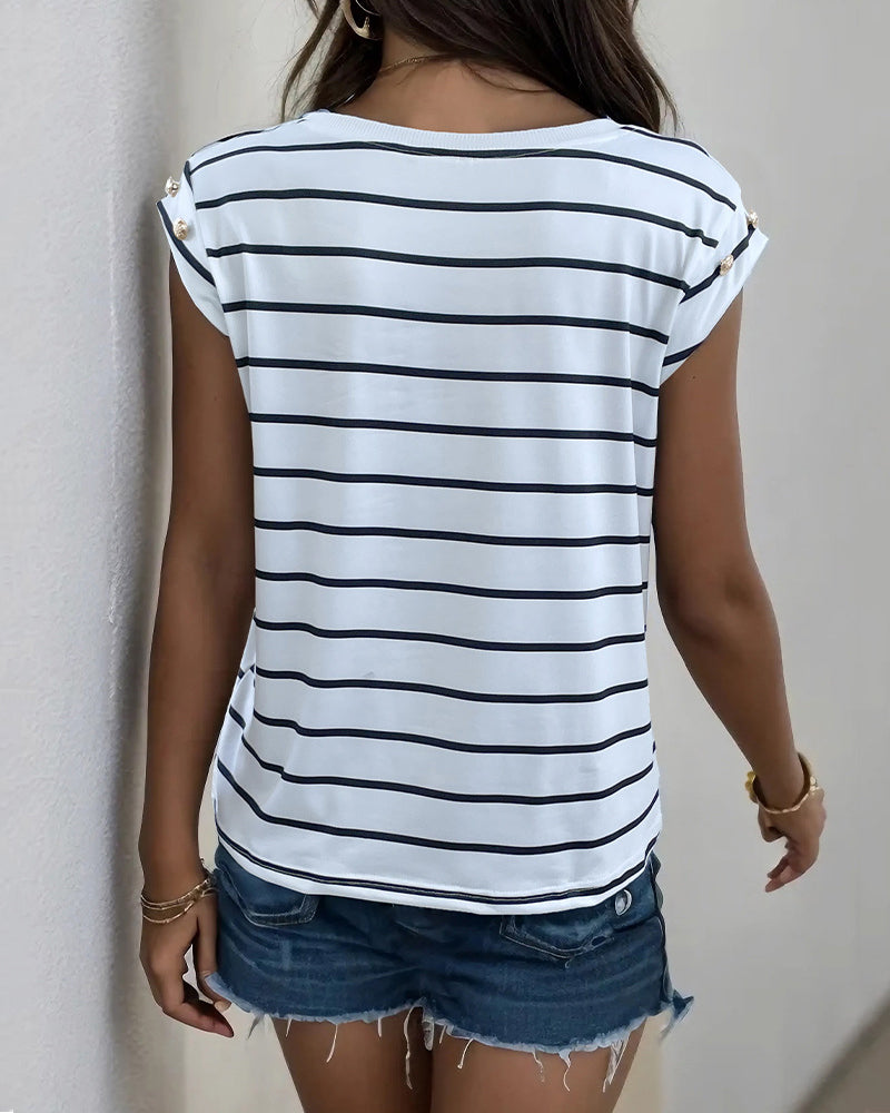 Ameby - Sleeveless and Striped Pattern T-Shirt