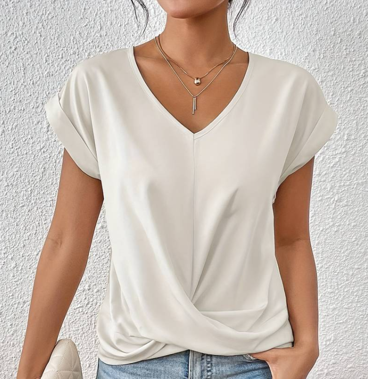 Selene - The Perfect V-Neck Top